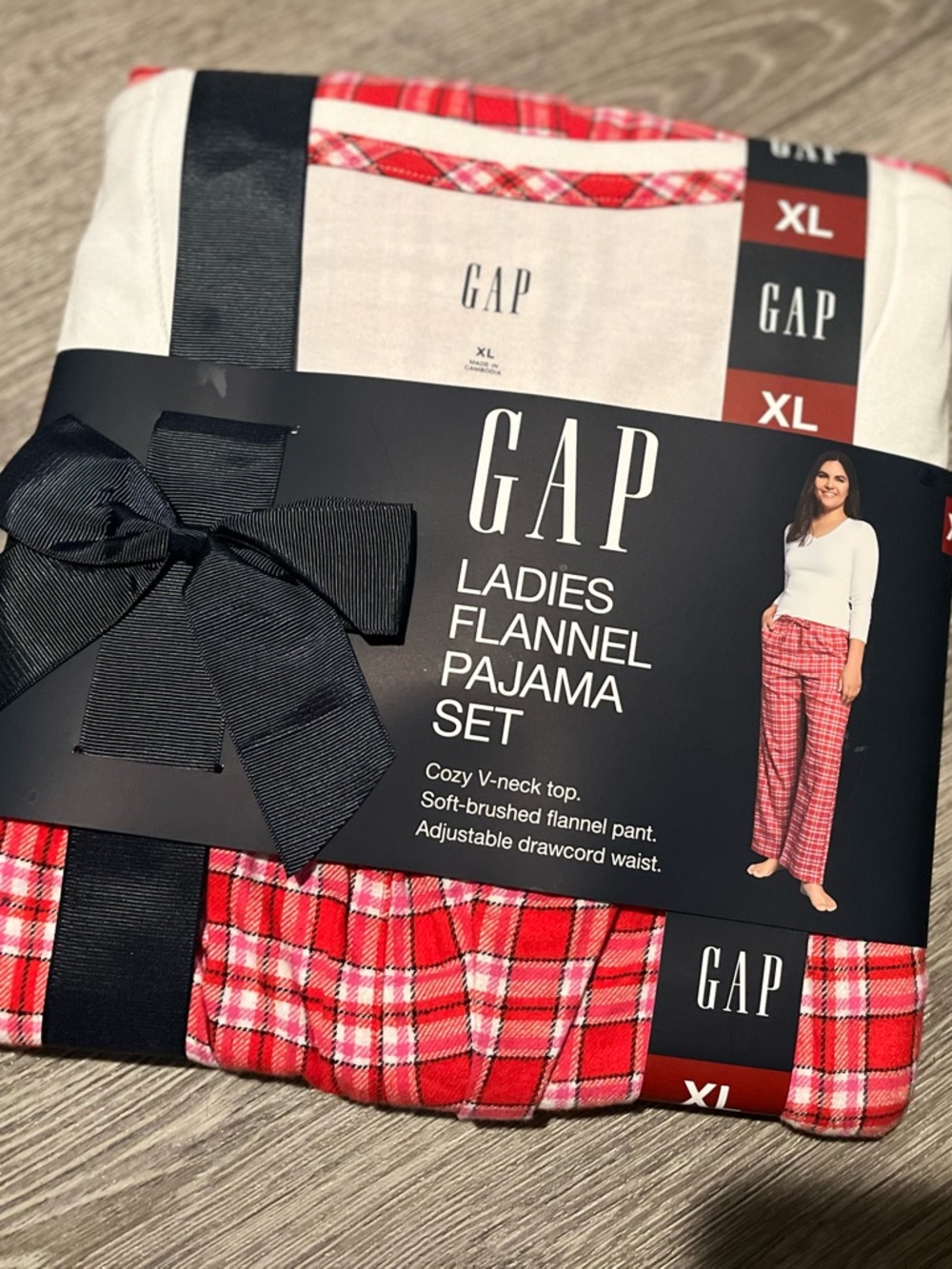 GAP Red Plaid Ladies Flannel Pajama Set